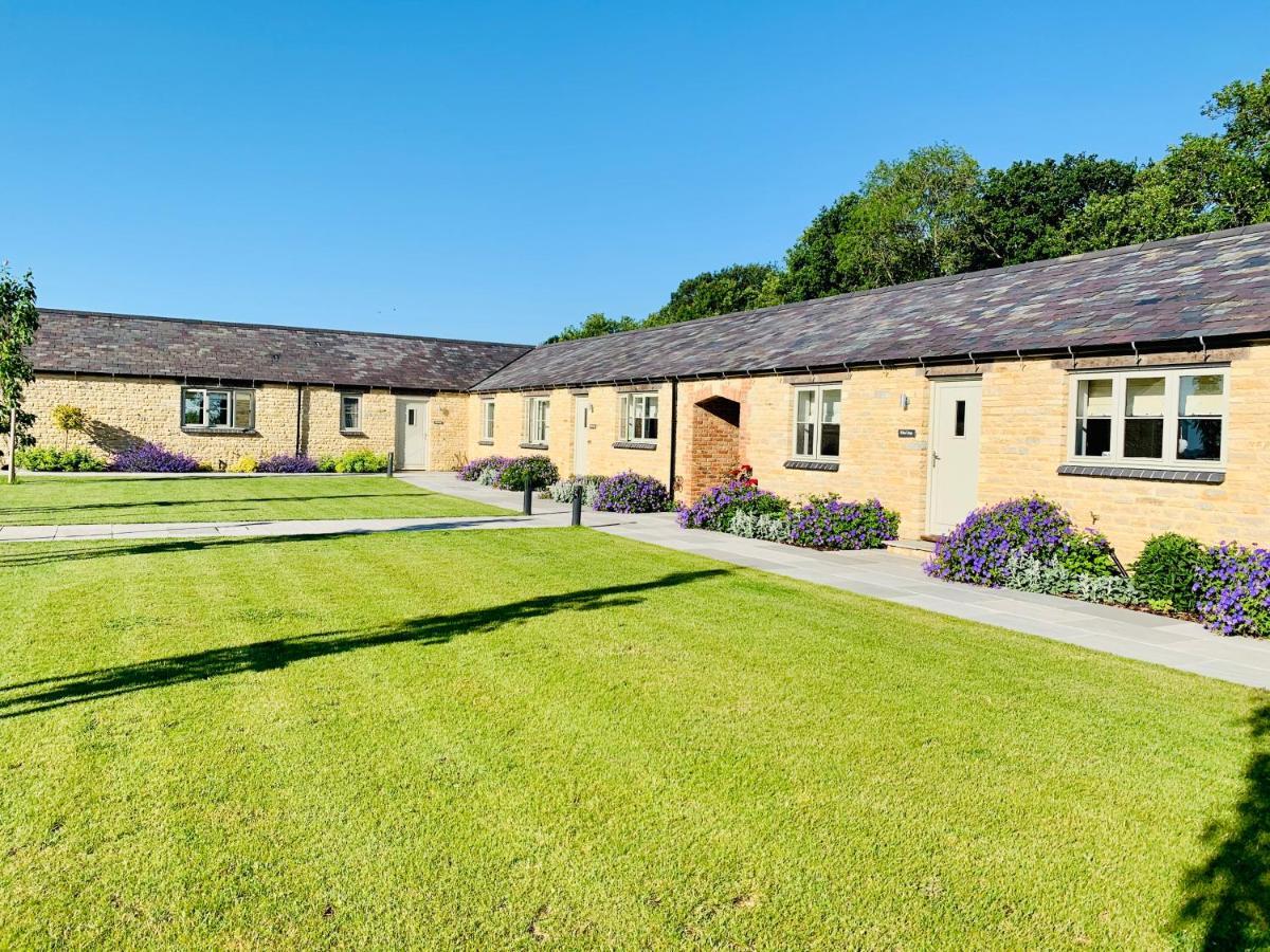 Briary Cottages At Iletts Farm Brackley  Exterior foto