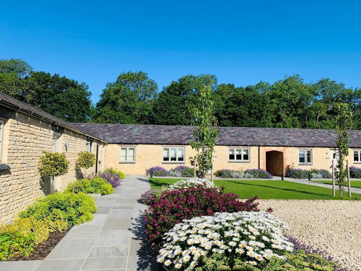 Briary Cottages At Iletts Farm Brackley  Exterior foto